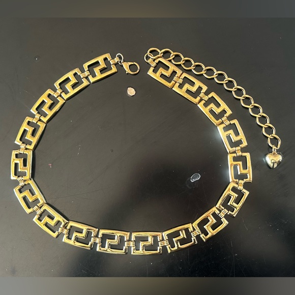 ✨ Vintage Y2K Gold Chain Belt - Picture 2 of 6